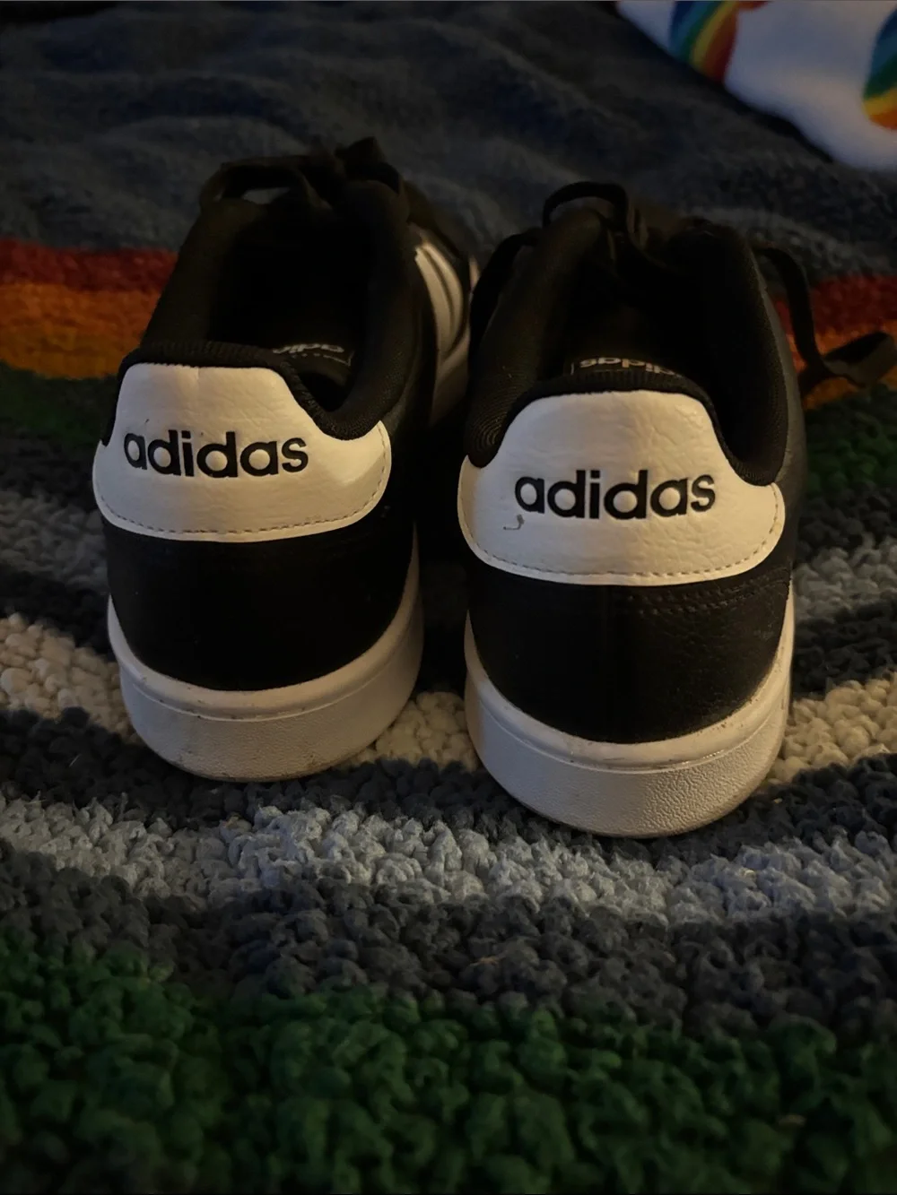 adidas classic low